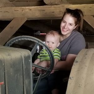 Meet your Posher, Kayla